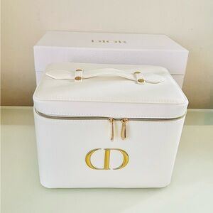🌸New Dior Makeup/Vanity/Travel Case🌸